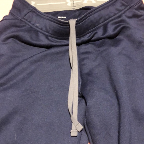 ⭐️⬇️ Under Armour Men’s Athletic Sweatpants - Picture 5 of 10
